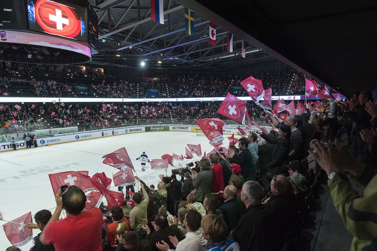 General overview of the Bossard Arena during a ice hockey U18 World Championships semi finals match between Switzerland and Finland, at the ice stadium Bossard Arena in Zug, Switzerland, Saturday, Apr ...