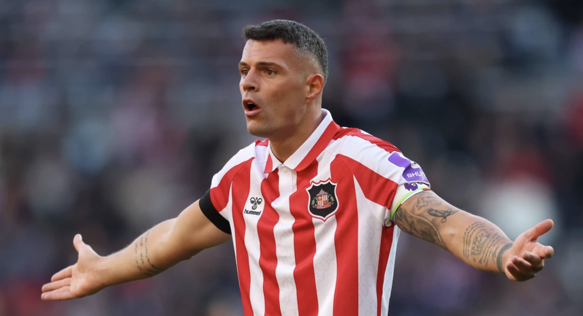 Le Bâlois et Sunderland connaissent un début de saison loin de leurs espérances.