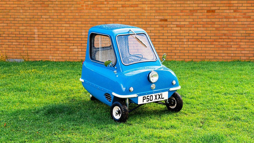 Peel P50 microcar auto mini retro England jeremy clarkson top gear https://www.carandclassic.co.uk/auctions/2021-peel-p50-npx2Gn