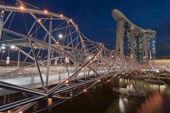 Singapore Helix Bridge