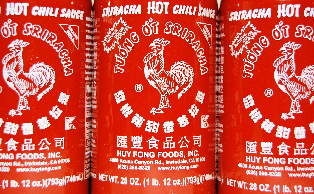 sriracha hot chili sauce essen food asien usa vietnam shrimps garnelen krevetten kochen essen food