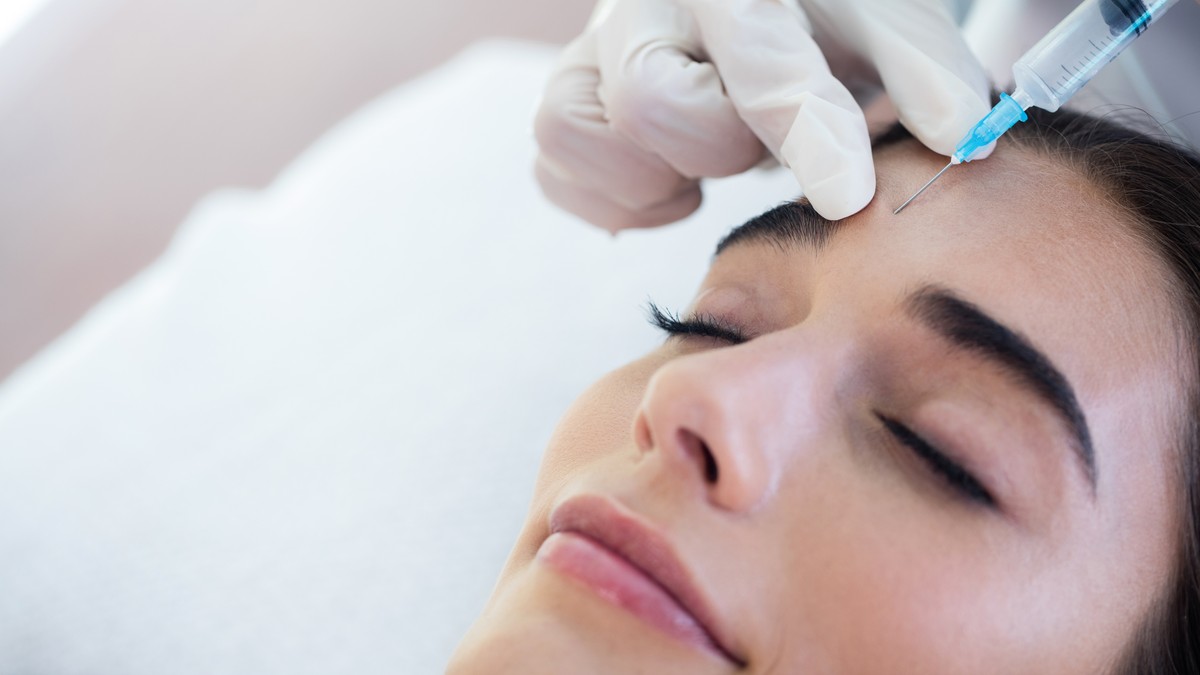 -Baby-Botox-boomt-wie-ein-Schweizer-Unternehmen-vom-Sch-nheitswahn-profitiert