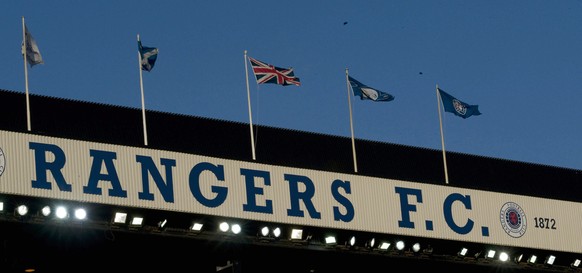 Wenn die Rangers das Geld weiterhin mit beiden Händen ausgeben, gehen im Ibrox Park bald die Lichter aus.&nbsp;