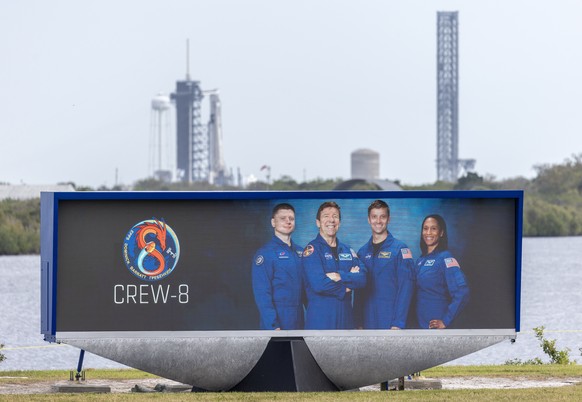 epa11194636 The NASA&#039;s SpaceX Dragon Endeavour spacecraft on a Falcon 9 rocket, that will carry the Crew-8 is the eighth crew rotation mission, is docked at the Kennedy Space Center Launch Comple ...