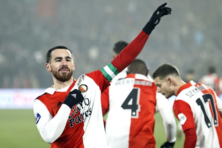 epa10429897 Orkun Kokcu of Feyenoord celebrates the 2-0 goal during the Dutch premier league match between Feyenoord and NEC Nijmegen, in Rotterdam, Netherlands, 25 January 2023. EPA/MAURICE VAN STEEN