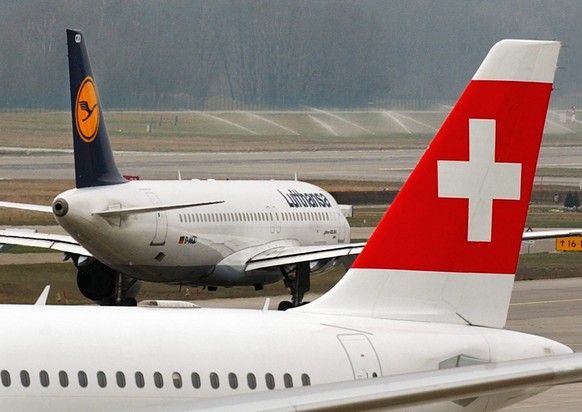 Gebührenfrei buchen nur beim Carrier? Der Schweizer Reiseverband hat was dagegen.