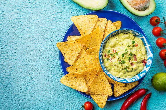 Guacamole Dip Nacho Chips