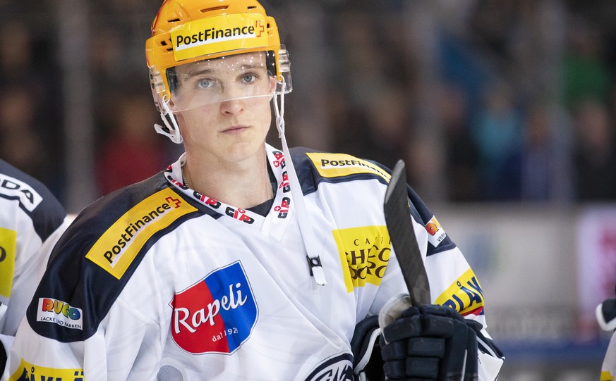 Le Top Scorer tessinois Dominik Kubalik, lors de la rencontre du championnat suisse de hockey sur glace de National League entre le HC Fribourg-Gotteron, HCFG, et HC Ambri-Piota, ce mardi, 23 octobre  ...