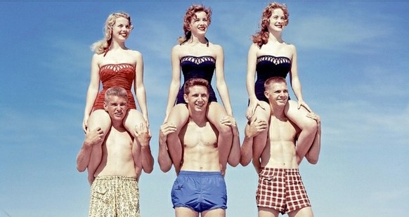 So schön waren unsere Strandferien anno dazumal – in 32 Bildern\nZu den drei Engländerinnen von no.1 und no 32 kann ich auch noch ein Photo beisteuern:
