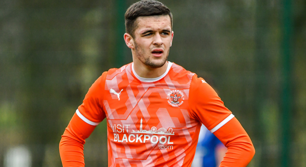 Jake Daniels, erster aktiver homosexueller Fussballer Englands.