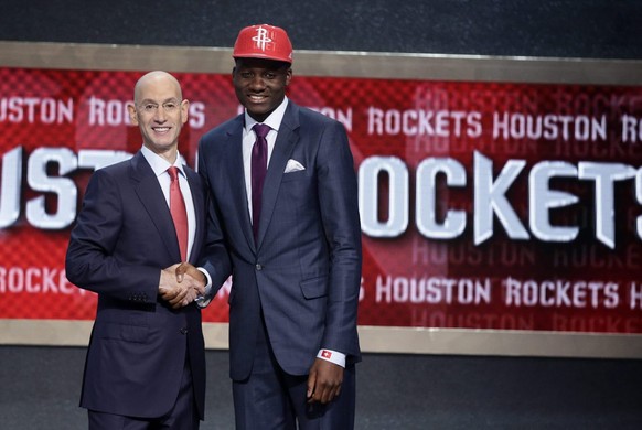 Clint Capela: Im Draft von den Houston Rockets gezogen.